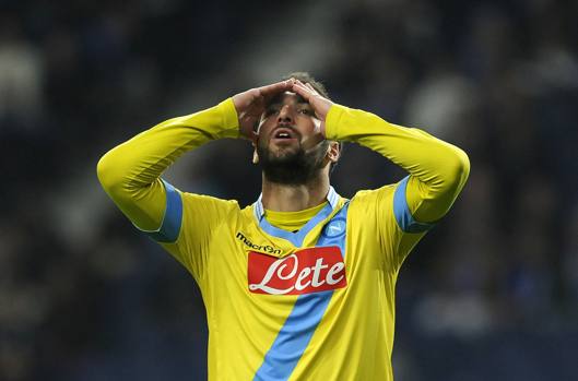 La delusione di Higuain dopo un'occasione fallita. LaPresse